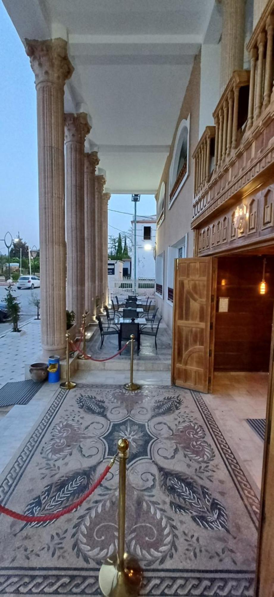 Trajan Hotel Timgad Exteriör bild